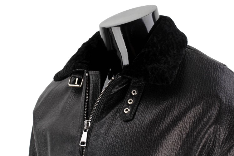 WAL951 - Czarna pilotka męska skórzana z kożuszkiem naturalnym