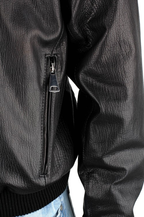 WAL951 - Czarna pilotka męska skórzana z kożuszkiem naturalnym