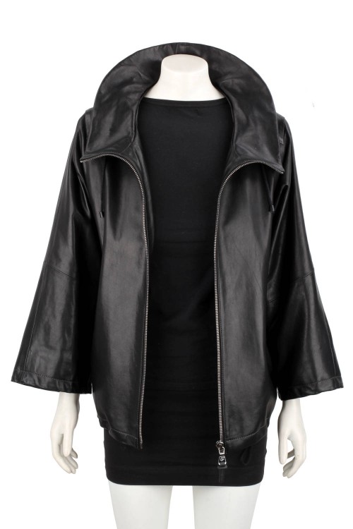 AID450 - Damska kurtka skórzana oversize z czarnej skóry naturalnej