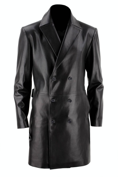 WIN450 - Elegancki dwurzędowy płaszcz skórzany męski z klasycznym kołnierzem, zapinany na guziki, z pasem w talii sklep CarloMonti.com