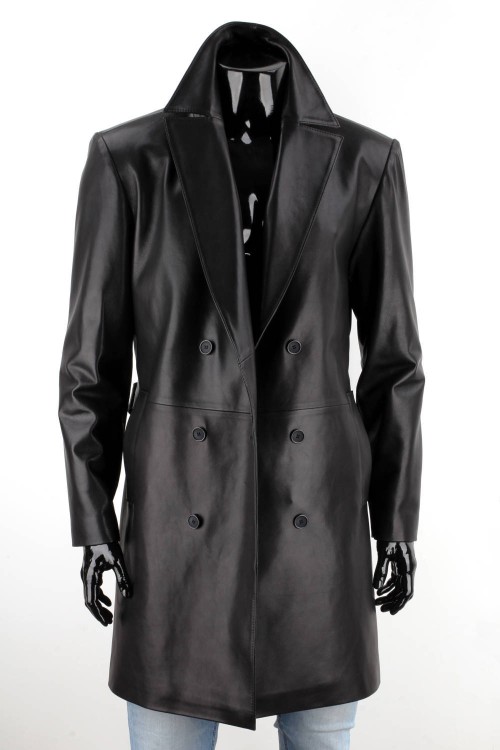 WIN450 - Dwurzędowy płaszcz skórzany męski zapinany na guziki z paskiem