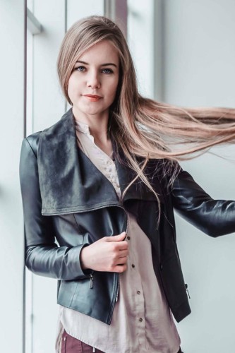 LEN450_1CM -  kurtka skórzana damska z naturalnej skóry owczej w kolorze czarnym, z szerokim szalowym kołnierzem sklep CarloMonti.com