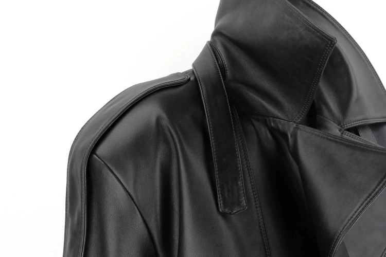 OKS450 - Czarny płaszcz skórzany damski typu oversize